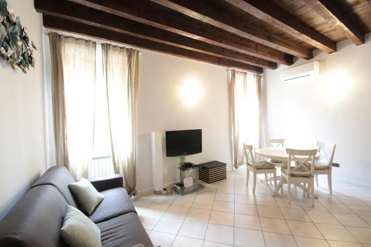 아파트 Interno 4 - Central Cozy New Flat 데센자노델가르다